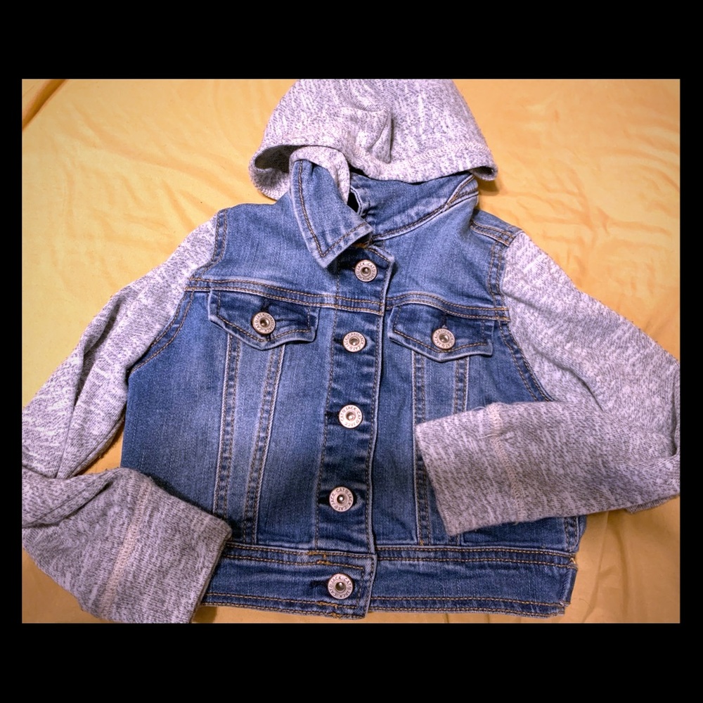 Sweater Jean jacket